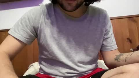 Snapshot of halfblood18 chatting on 15, 9, 2025 halfblood18 online show from 15, 9, 2025