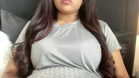 halleyb2026 online show from 14, 2, 2026