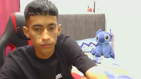 Snapshot of hamcummboy20 chatting on 15, 5, 2026 hamcummboy20 online show from 15, 5, 2026