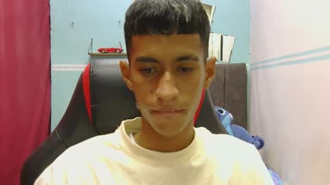 Snapshot of hamcummboy20 chatting on 18, 5, 2026 hamcummboy20 online show from 18, 5, 2026