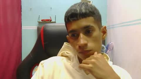 Snapshot of hamcummboy20 chatting on 19, 5, 2026 hamcummboy20 online show from 19, 5, 2026