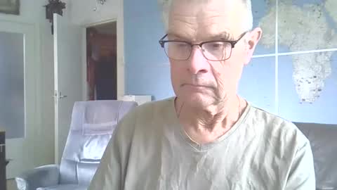 Snapshot of hamto65 chatting on 20, 9, 2025 Prefer men 80 online show from 20, 9, 2025