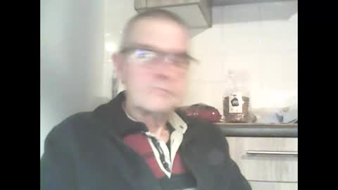 Snapshot of hamto65 chatting on 21, 12, 2025 Prefer men 80 online show from 21, 12, 2025