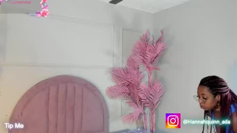 Snapshot of hanaahquinn chatting on 25, 4, 2026 hanaahquinn online show from 25, 4, 2026
