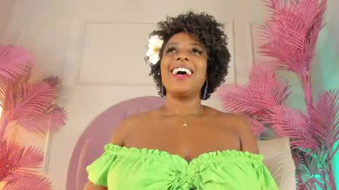 Snapshot of hanaahquinn chatting on 31, 5, 2026 hanaahquinn online show from 31, 5, 2026