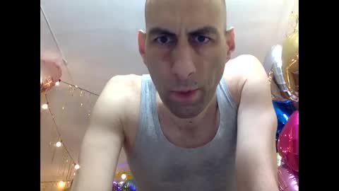 Snapshot of handsomealfie chatting on 9, 3, 2026 HandsomeAlfie online show from 9, 3, 2026