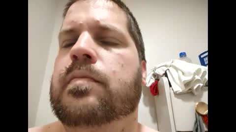 handsomedaddy198923 online show from 1, 10, 2025