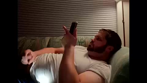 handsomedaddy198923 online show from 10, 10, 2025