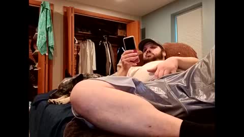 handsomedaddy198923 online show from 4, 11, 2025