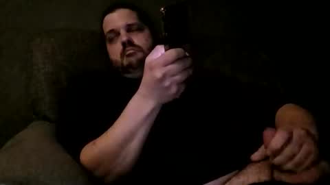 Snapshot of handsomedaddy198924 chatting on 12, 1, 2026 Handsomedaddy198923 online show from 12, 1, 2026