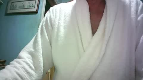 Snapshot of handymanforyou177322 chatting on 19, 4, 2026 handymanforyou177322 online show from 19, 4, 2026