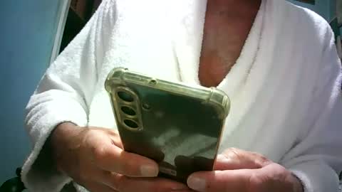 Snapshot of handymanforyou177322 chatting on 8, 6, 2026 handymanforyou177322 online show from 8, 6, 2026