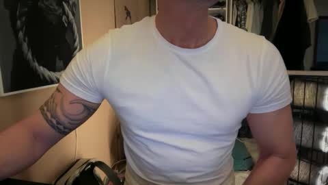 hanky online show from 28, 1, 2025