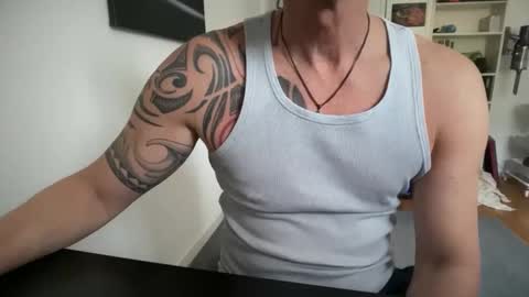 hanky online show from 11, 4, 2026