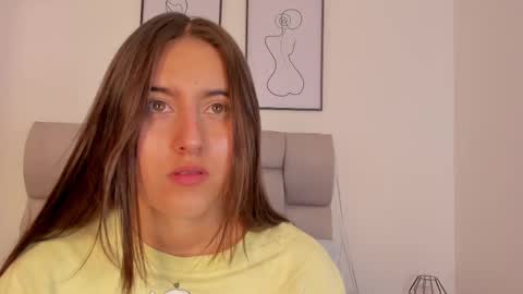 hanna__evans_ online show from 9, 9, 2025