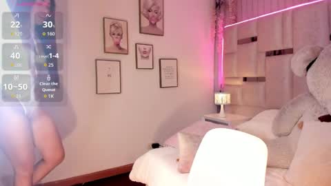 Snapshot of hanna_klover chatting on 26, 4, 2026 Hanna Klover online show from 26, 4, 2026
