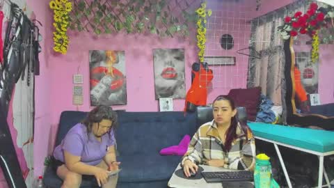 Snapshot of hanna_mature01 chatting on 19, 5, 2026 Hanna online show from 19, 5, 2026