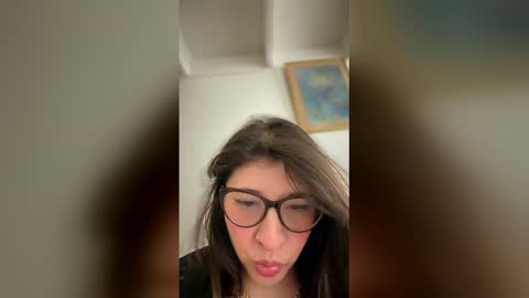 Hannaa online show from 10, 4, 2026