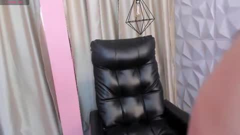 Snapshot of hannabackerr chatting on 30, 6, 2026 hannabackerr online show from 30, 6, 2026