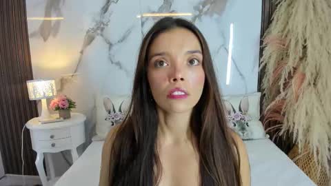 Hannahill69 online show from 19, 3, 2026