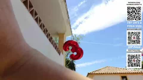 Hannah James online show from 4, 4, 2026