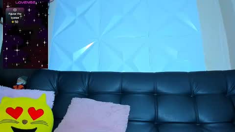 Snapshot of hannalopez02 chatting on 17, 2, 2025 Hanna Independent Model online show from 17, 2, 2025