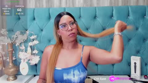 Snapshot of hannnafoxx chatting on 14, 12, 2024 online show from 14, 12, 2024