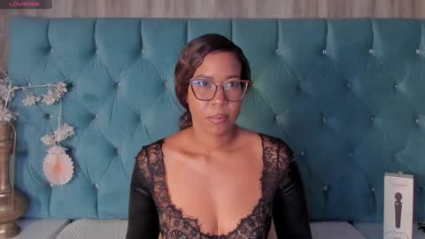 Snapshot of hannnafoxx chatting on 7, 1, 2025 online show from 7, 1, 2025