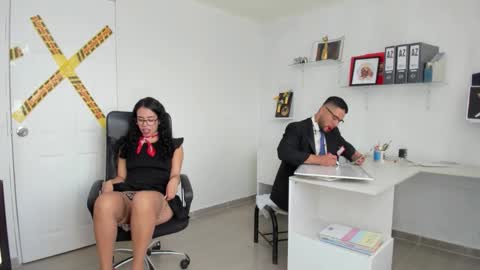 Happer Quinn  Mr Hale online show from 1, 12, 2025