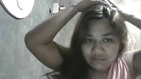 happy00725310 online show from 3, 12, 2025