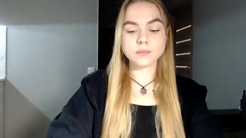 Snapshot of happy_fox_ chatting on 22, 1, 2025 happy_fox_ online show from 22, 1, 2025