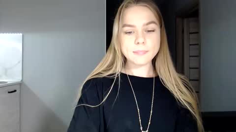 Snapshot of happy_fox_ chatting on 2, 12, 2025 happy_fox_ online show from 2, 12, 2025