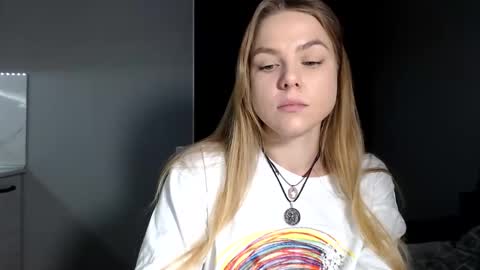 Snapshot of happy_fox_ chatting on 19, 2, 2026 happy_fox_ online show from 19, 2, 2026