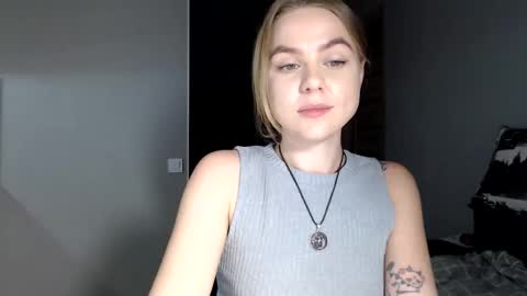 happy_fox_ online show from 11, 3, 2026