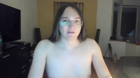 Snapshot of happy_pervert chatting on 26, 1, 2025 happy_pervert online show from 26, 1, 2025