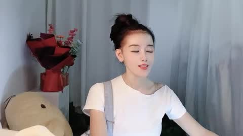 Snapshot of happyflower802318 chatting on 28, 5, 2026 Daisy online show from 28, 5, 2026