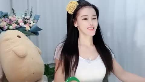 Snapshot of happyflower802318 chatting on 18, 6, 2026 Daisy online show from 18, 6, 2026