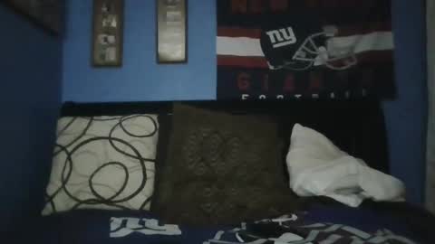 Snapshot of happyhappy4 chatting on 18, 11, 2025 happyhappy4 online show from 18, 11, 2025