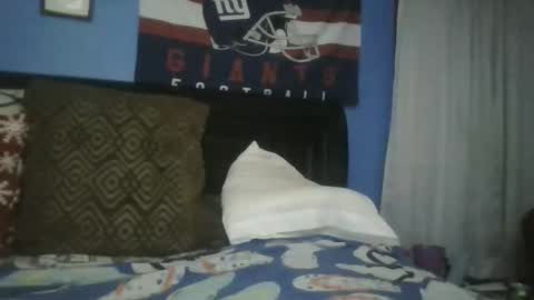 Snapshot of happyhappy4 chatting on 12, 1, 2026 happyhappy4 online show from 12, 1, 2026