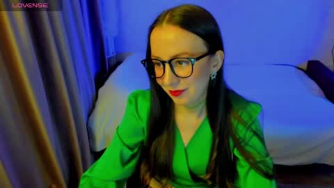 Stephanie online show from 18, 4, 2026