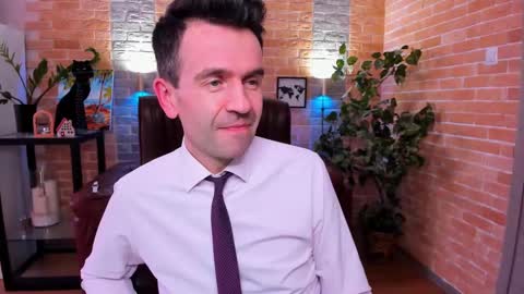 Steve online show from 24, 2, 2025