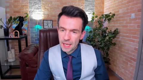 Steve online show from 10, 3, 2025