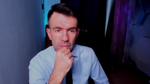 Steve online show from 11, 11, 2025