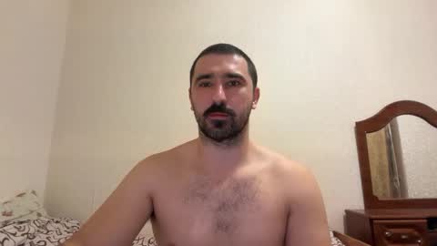 Snapshot of hard_to_obey chatting on 7, 11, 2025 Vadim online show from 7, 11, 2025