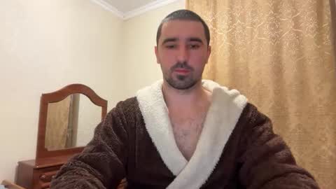 Snapshot of hard_to_obey chatting on 20, 11, 2025 Vadim online show from 20, 11, 2025