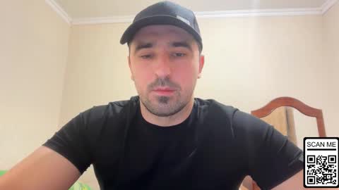 Snapshot of hard_to_obey chatting on 5, 12, 2025 Vadim online show from 5, 12, 2025