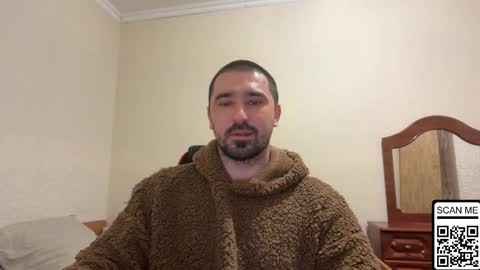 Snapshot of hard_to_obey chatting on 4, 2, 2026 Vadim online show from 4, 2, 2026