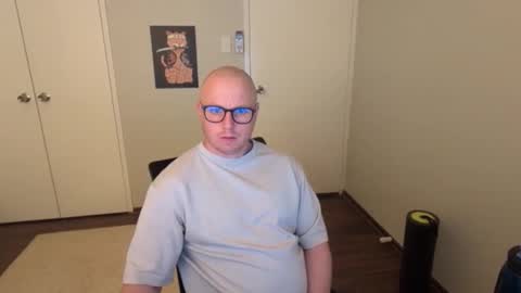 Snapshot of hardon911 chatting on 22, 10, 2025 Stand Lee online show from 22, 10, 2025