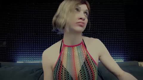 Miss Hardy online show from 3, 3, 2026