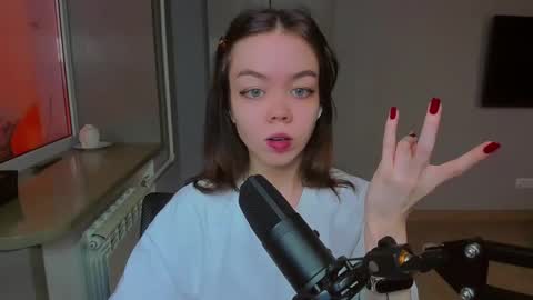 Snapshot of haribo_asmr chatting on 16, 2, 2025 Miss Hari online show from 16, 2, 2025